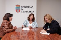 La APC y el Gobierno de Cantabria renuevan su colaboración para la formación de los periodistas cántabros