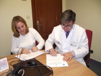 Convenio de colaboración entre la Asociación de la Prensa de Cantabria y el Hospital Santa Clotilde
